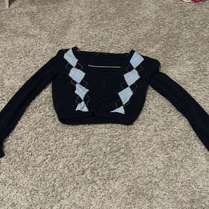 Brandy Melville Long Sleeve Crop Top Cardigan